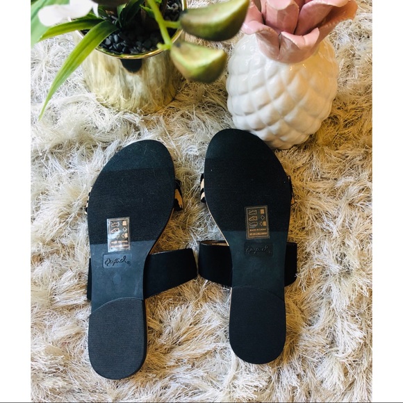 NEW Tiger Sandals - Picture 5 of 6